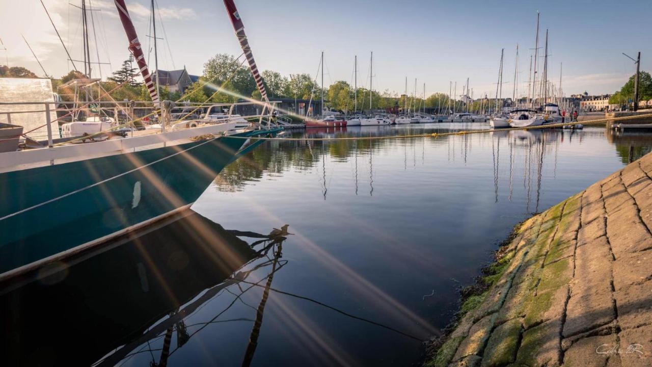 Appartement Duplex Proche Port Avec Velos Vannes Luaran gambar